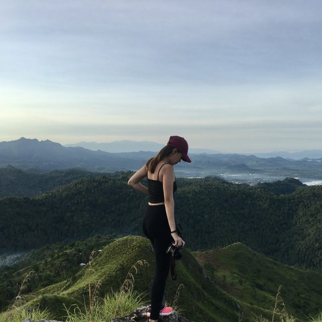 is travel blogging hard