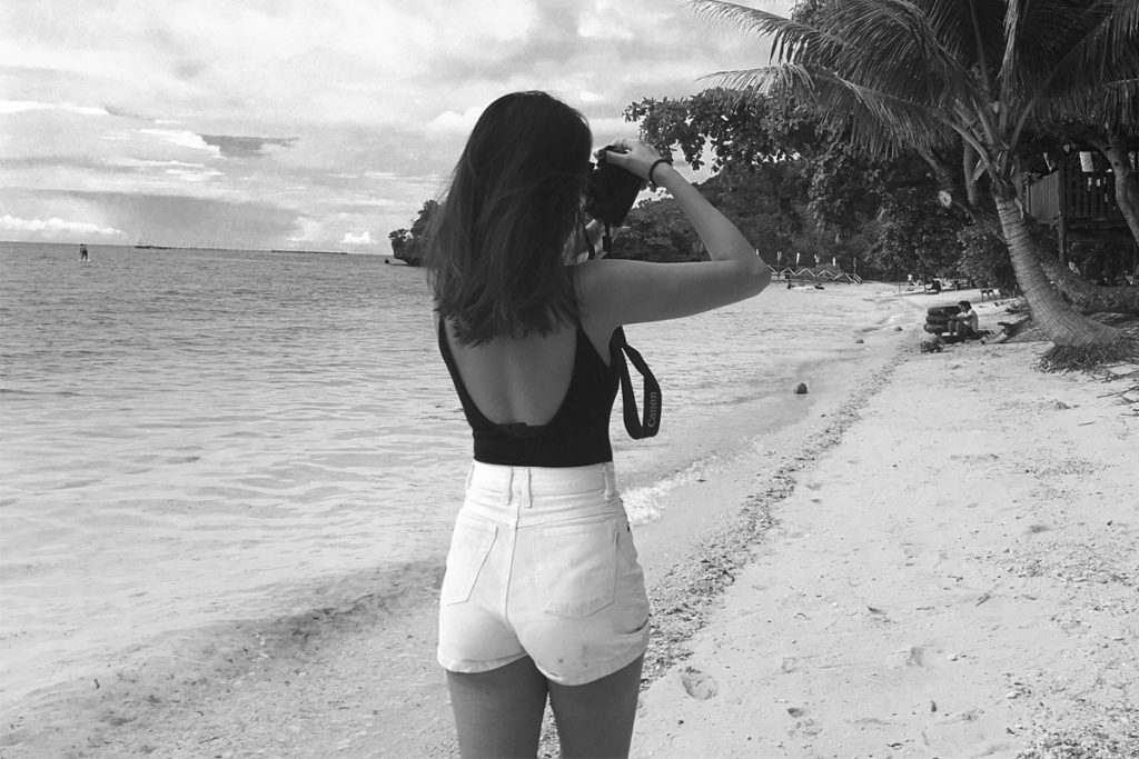 How Beach Therapy Helps Me To Relieve Stress and Isolation 2 girl on the beach