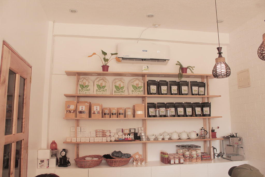 ECO HUT: Dipolog City's Earth-friendly Lounge Cafe 10 eco friendly products
