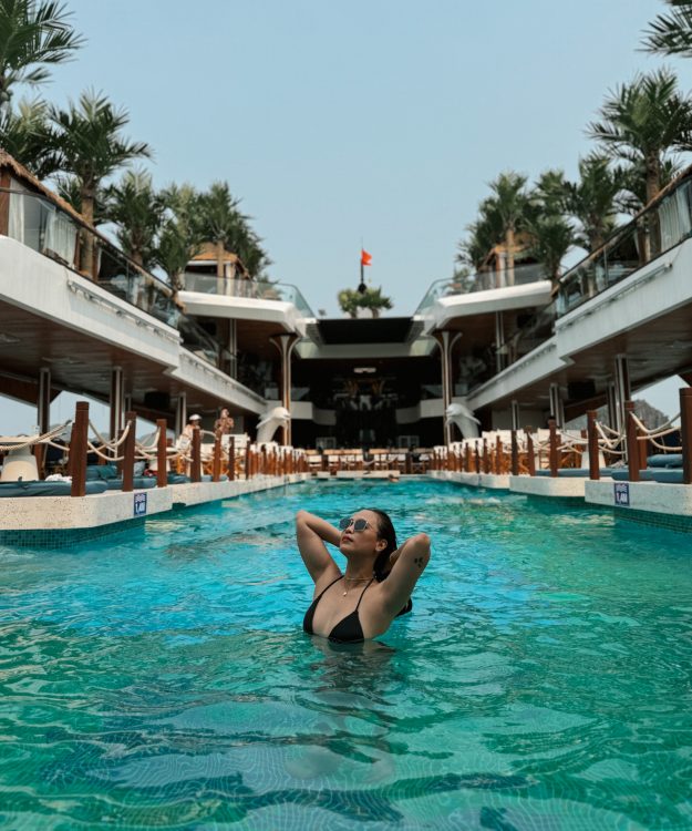 Halong Bay Day Cruise