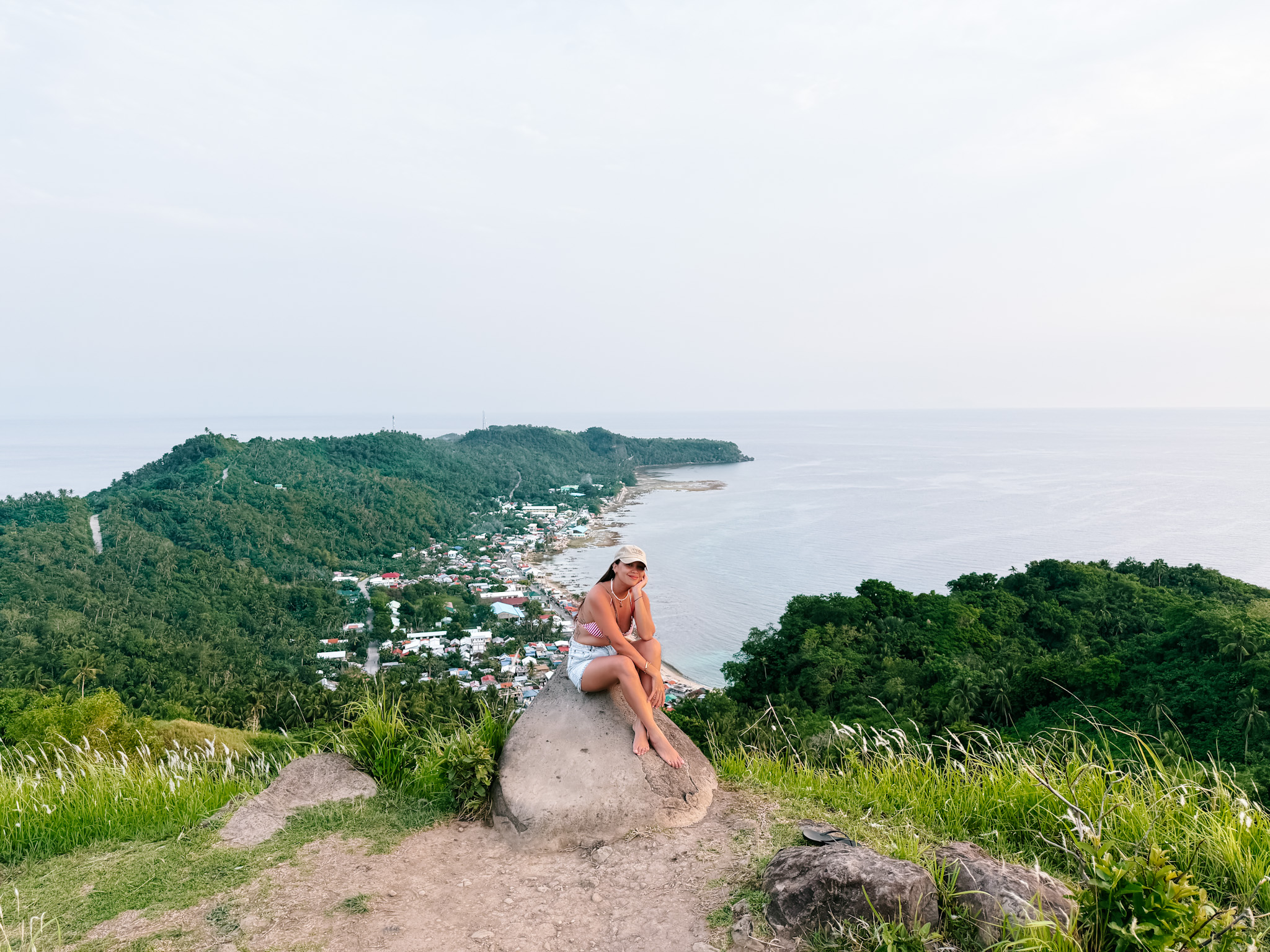 MISSKHAE - Travel & Lifestyle Blog 3 limasawa island